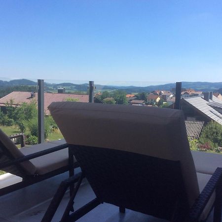 Ferienwohnungen Alpenblick Mit Garten -Panoramasauna- Kirchdorf im Wald Екстер'єр фото
